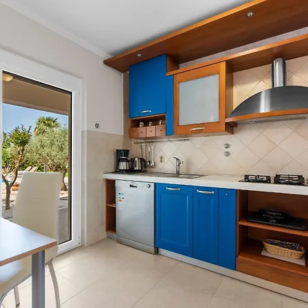 Guest house Hope - With Shared Pool Porec