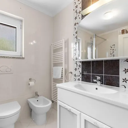 Hope - With Shared Pool Pensionat 4*