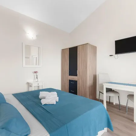 Hope - With Shared Pool 4* Πόρετς