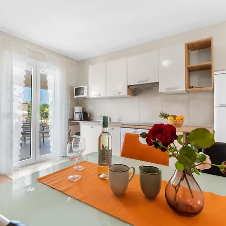 Hope - With Shared Pool 4* Poreč