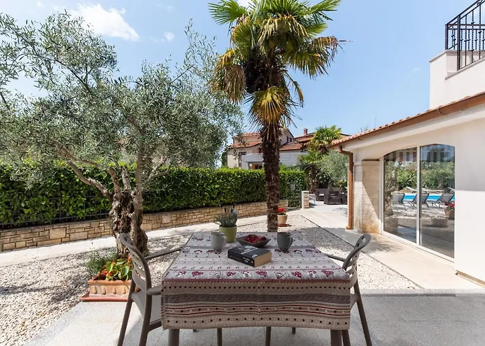 Hope - With Shared Pool 4* 포레치