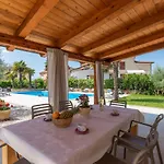 Maison d'hôtes Hope - With Shared Pool Poreč