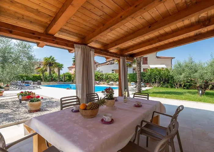 게스트하우스 Hope - With Shared Pool 포레치